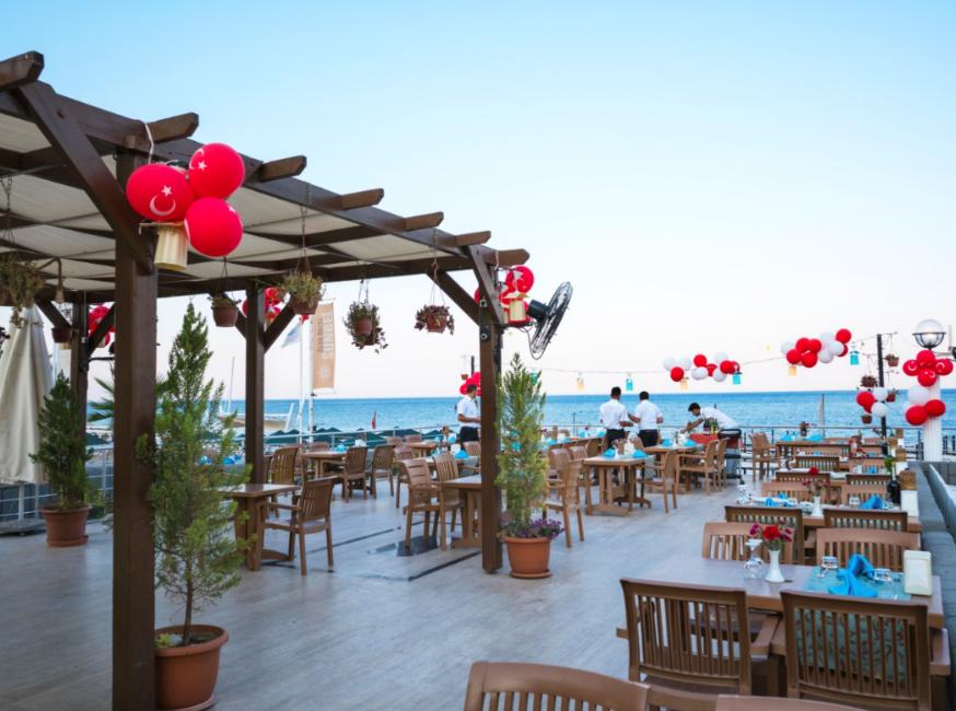 CLUB HOTEL SUNBEL تورنگار