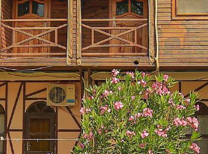 YAVUZ MOTEL ADRASAN تورنگار