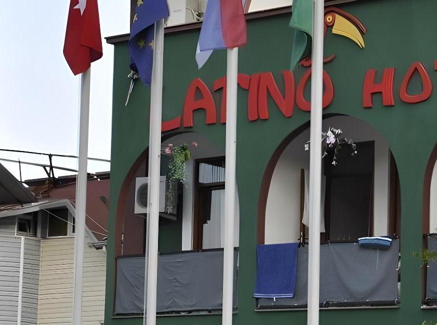 LATİNO HOTEL تورنگار
