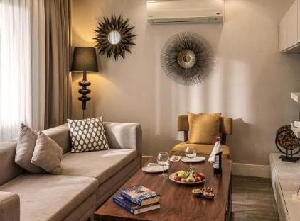 Paloma Foresta تورنگار