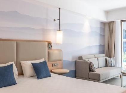 Champion Holiday Village تورنگار