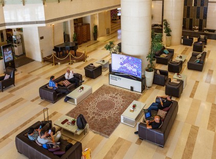 تور تهران هتل پارسیان آزادی تورنگار