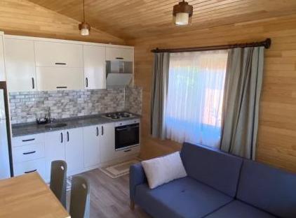 Plaj Hotel تورنگار