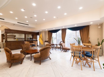 تور تهران هتل ویستریا تورنگار