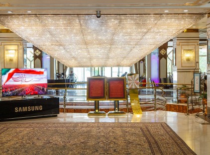 تور تهران هتل بین المللی لاله تورنگار