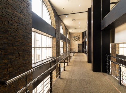 تور تهران هتل پارسیان اوین تورنگار