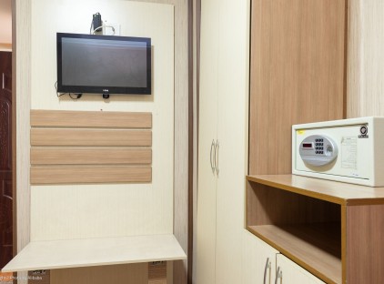 تور تهران هتل پامچال تورنگار