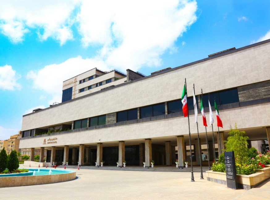 تور مشهد هتل نوین پلاس تورنگار