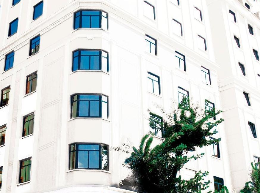 تور هتل گرین پارک تکسیم استانبول تورنگار