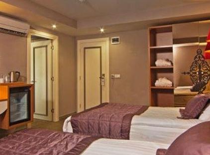 تور هتل آل سیزن استانبول تورنگار