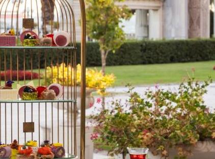 تور هتل کاخ چیراغان کمپینسکی استانبول تورنگار