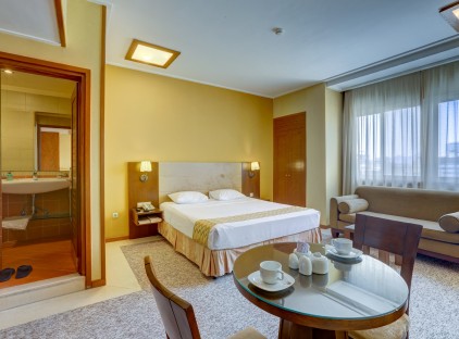 تور مشهد هتل فردوس تورنگار