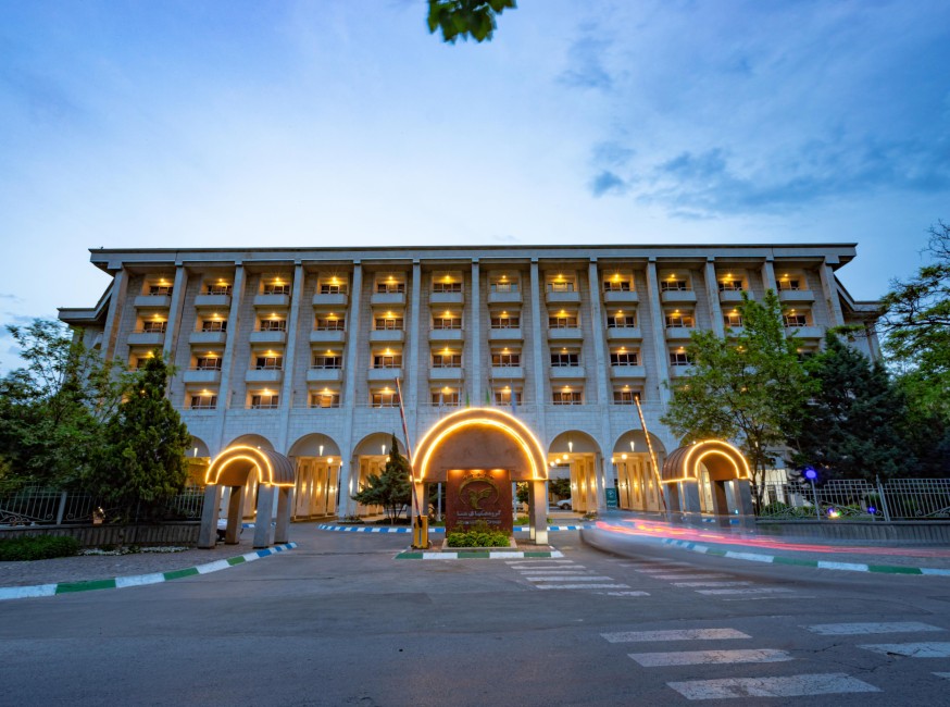 تور مشهد هتل بین المللی هما ۲ تورنگار