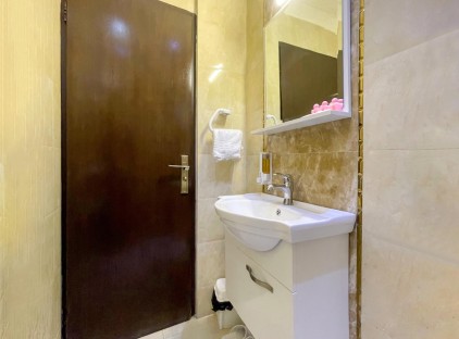 تور مشهد هتل حدیث تورنگار