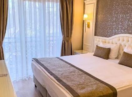 تور هتل سارنیچ پریمیر استانبول تورنگار