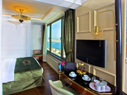 تور هتل تکسیم استار استانبول