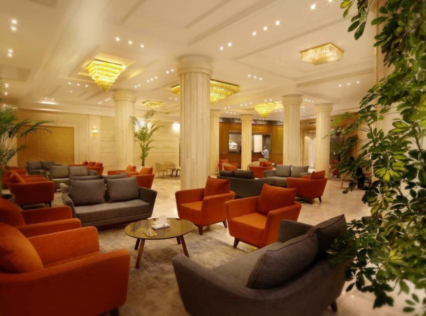 تور مشهد هتل مدائن تورنگار