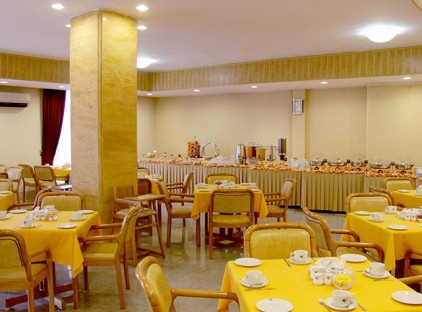 تور مشهد هتل آبان تورنگار