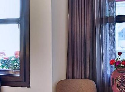 تور هتل بون دیزاین و سوئیت استانبول تورنگار