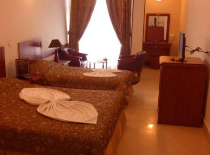 تور مشهد هتل هلیا تورنگار