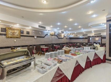 تور مشهد هتل هلیا تورنگار