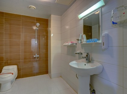 تور مشهد هتل فرهنگ و هنر تورنگار