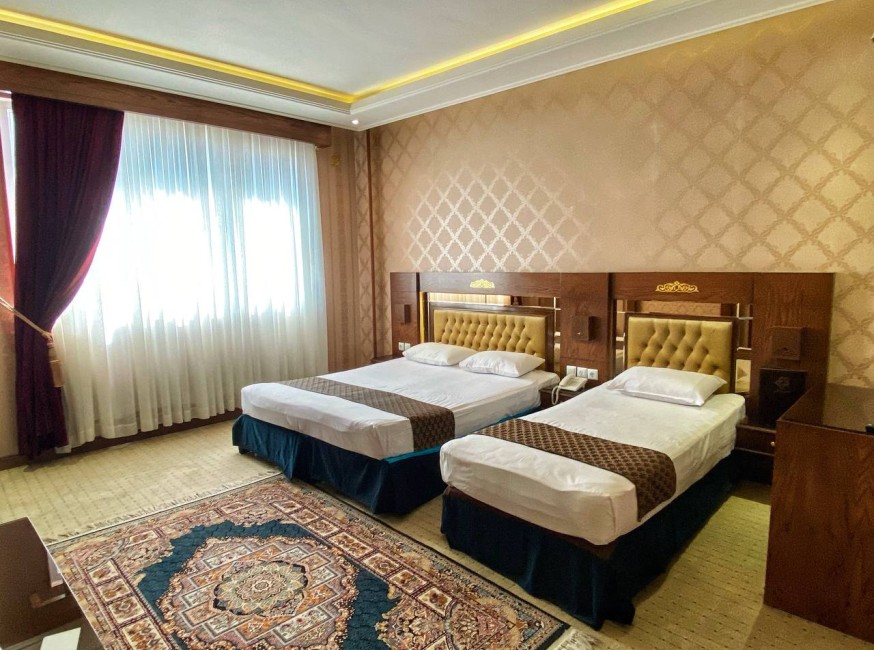 تور مشهد هتل ذاکر تورنگار