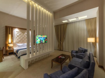 تور مشهد هتل جهان تورنگار