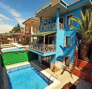 تور هتل ماویلا استانبول تورنگار